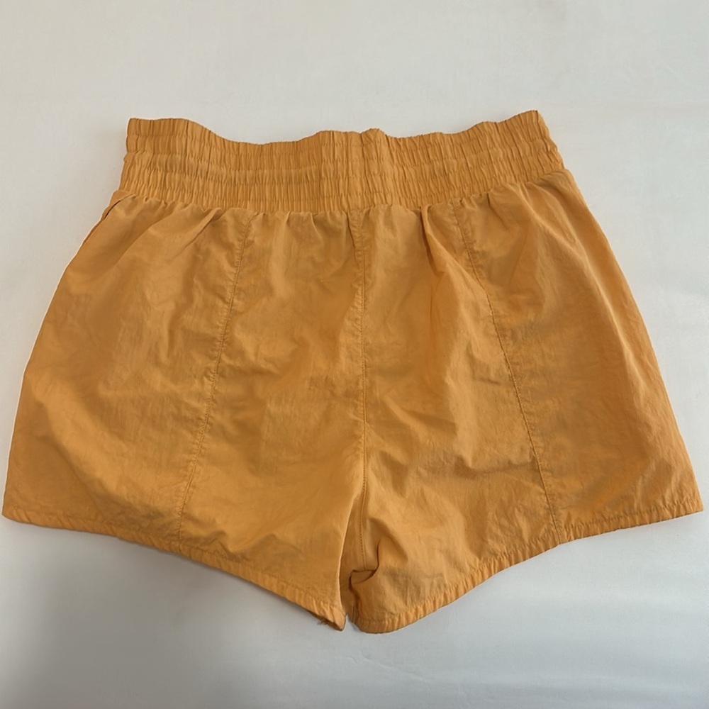 All in Motion Women's High-Rise Flex Shorts 3" in Organge Size S - Picture 10 of 10